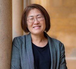 Profile picture in black and white of Ji-Seon Kim